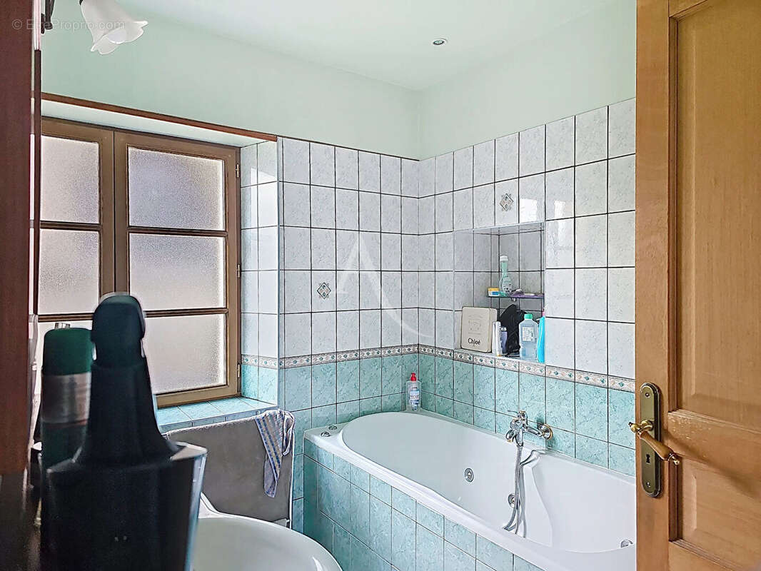 Maison à CONGIS-SUR-THEROUANNE