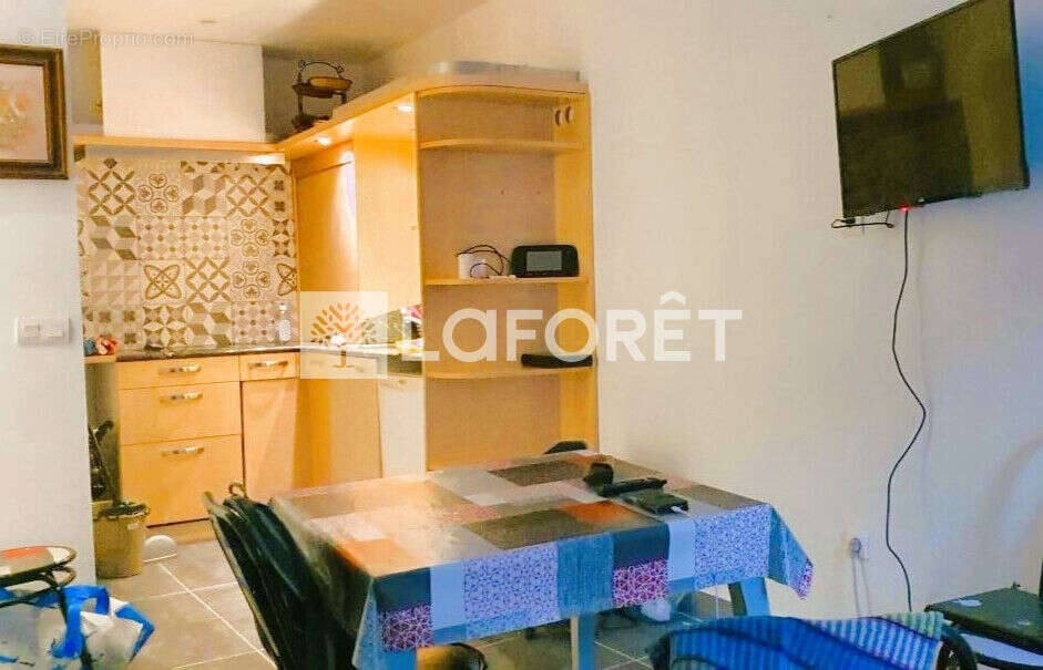 Immeuble de 7 Appartements rénovés avec élégance - photo 10