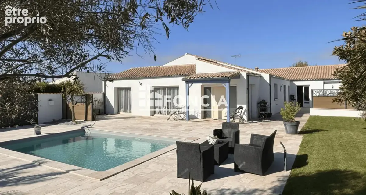 Photo Maison à Angoulins au prix de 771 000€