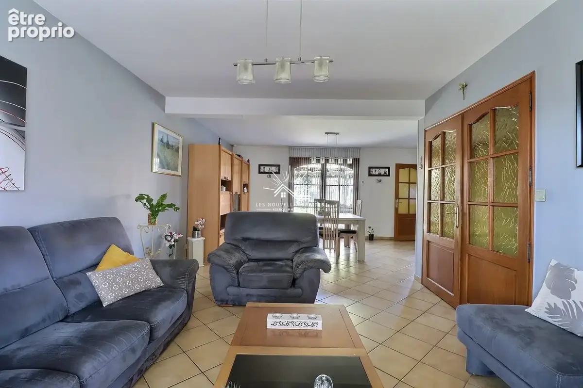 Maison 7 pièces 192 m² à vendre à Avelin (59710) - photo 3