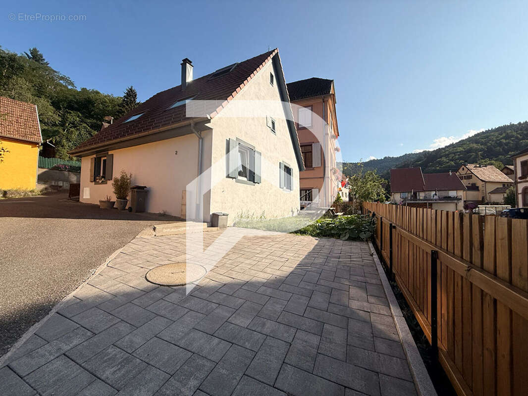 Maison Griesbach Au Val 5 pièce(s) 133 m2 - photo 2