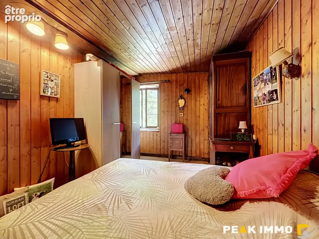 Ferme de pays composée de 5 appartements et terrains attenants 484,42 m2 utiles - LES HOUCHES - photo 33