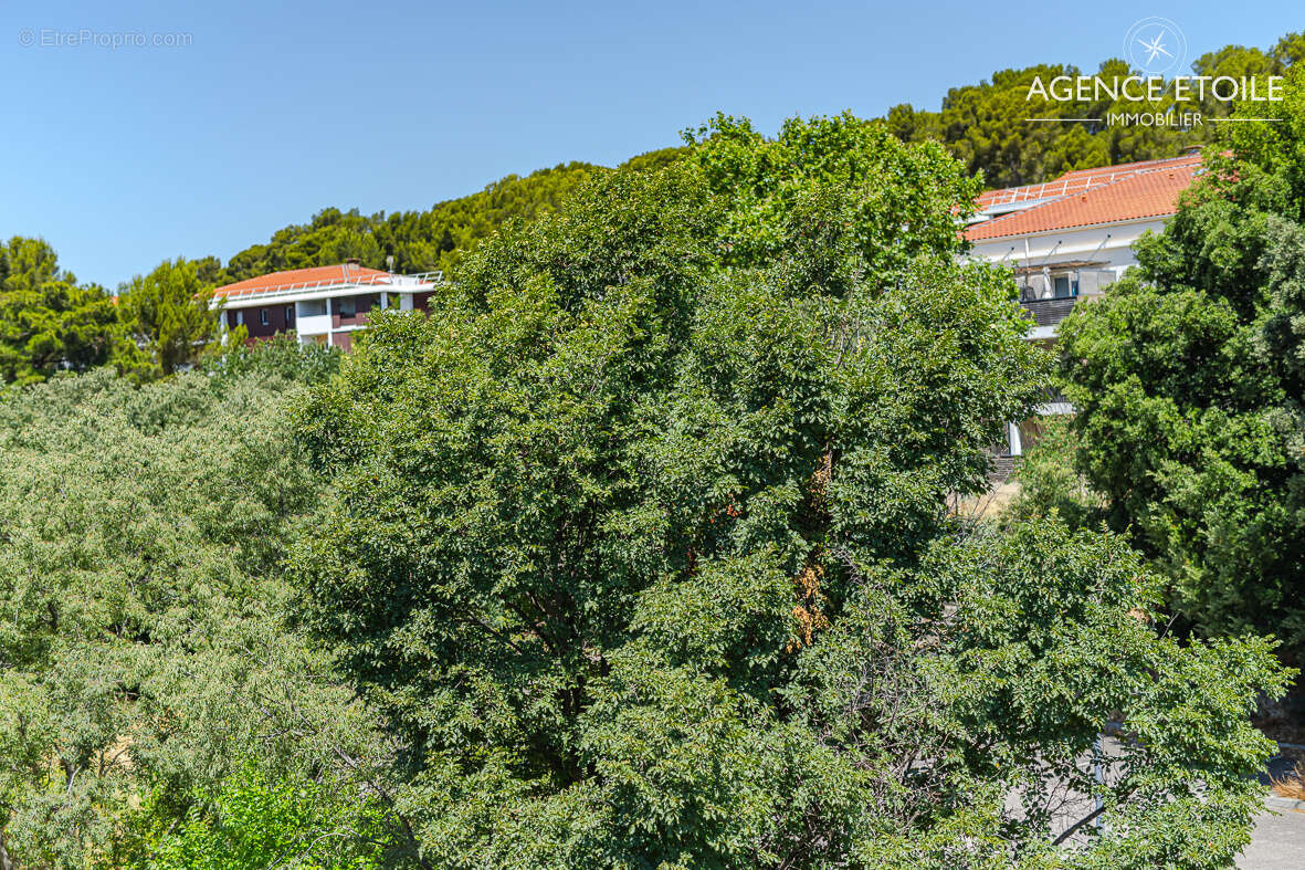 Appartement à MARSEILLE-11E