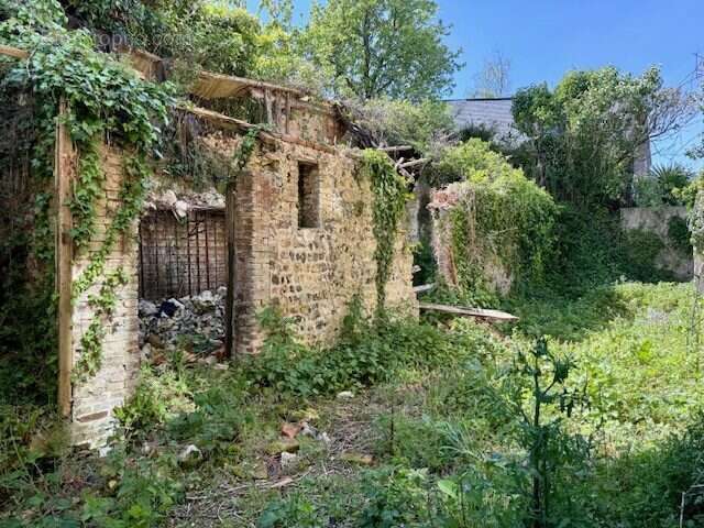 Maison à BEC-DE-MORTAGNE