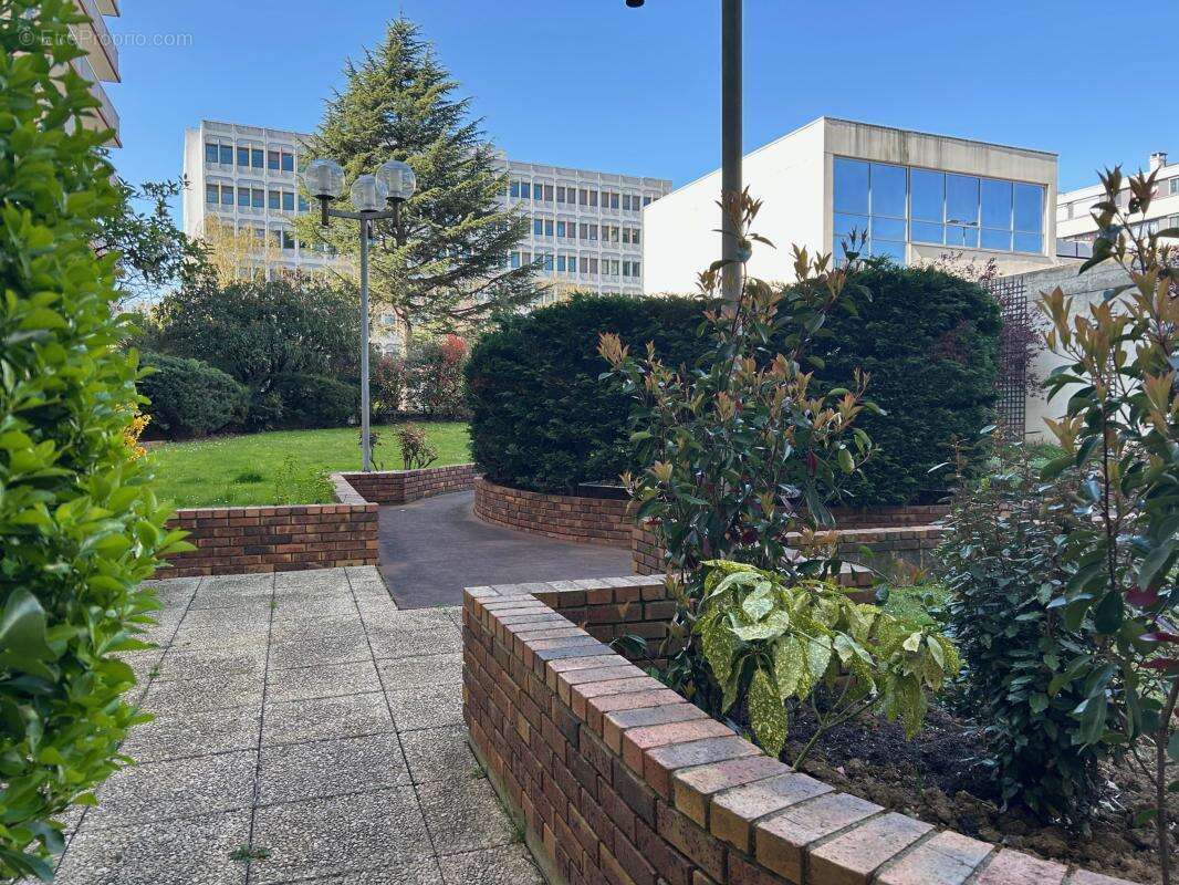 Appartement à ROSNY-SOUS-BOIS