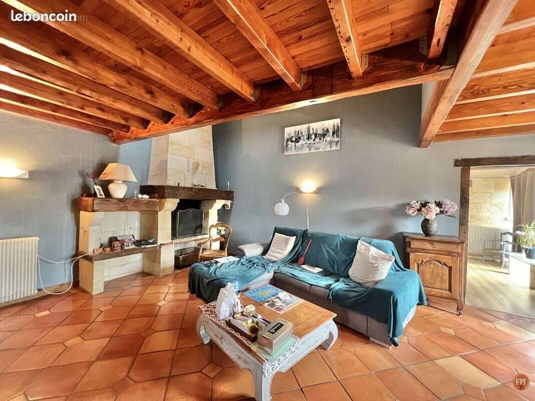 Maison à LUSSAC