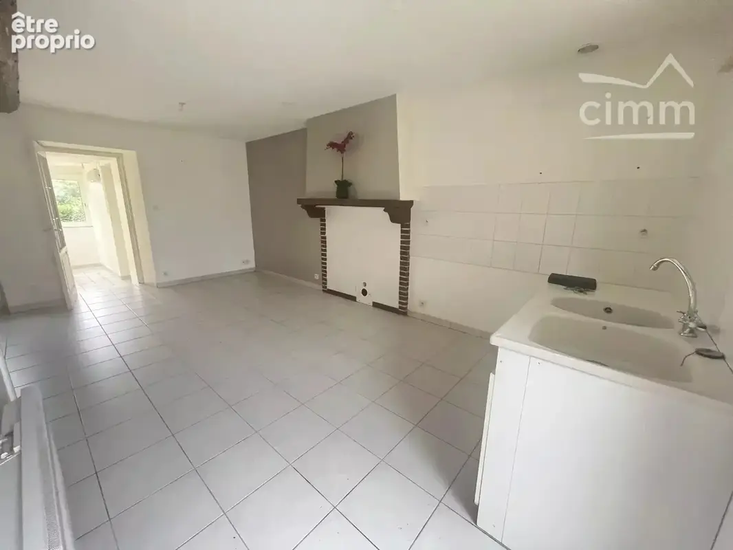 Maison de 64 m² habitable T3 sur 857 m² de terrain. - photo 8