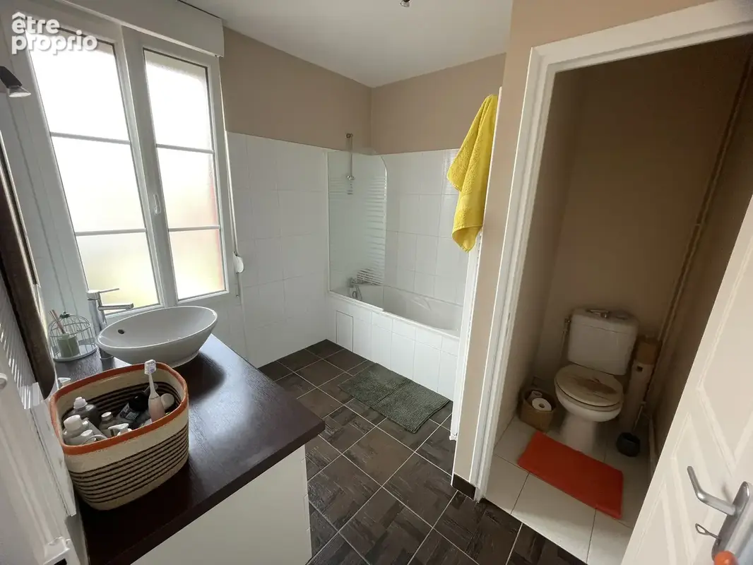 Maison, Secteur Robespierre, REIMS - photo 7