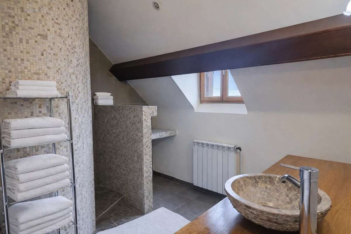 Maison à SAINT-POURCAIN-SUR-SIOULE