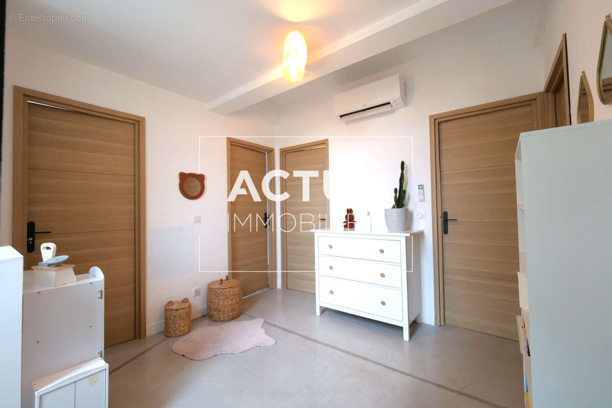 Maison à SALON-DE-PROVENCE