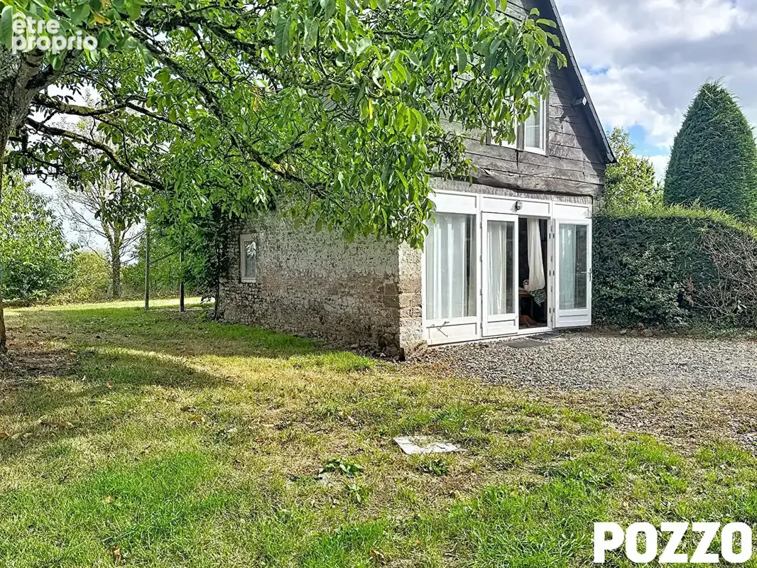 A VENDRE - Maison individuelle avec vue exceptionnelle et gîte intégré !! - photo 12