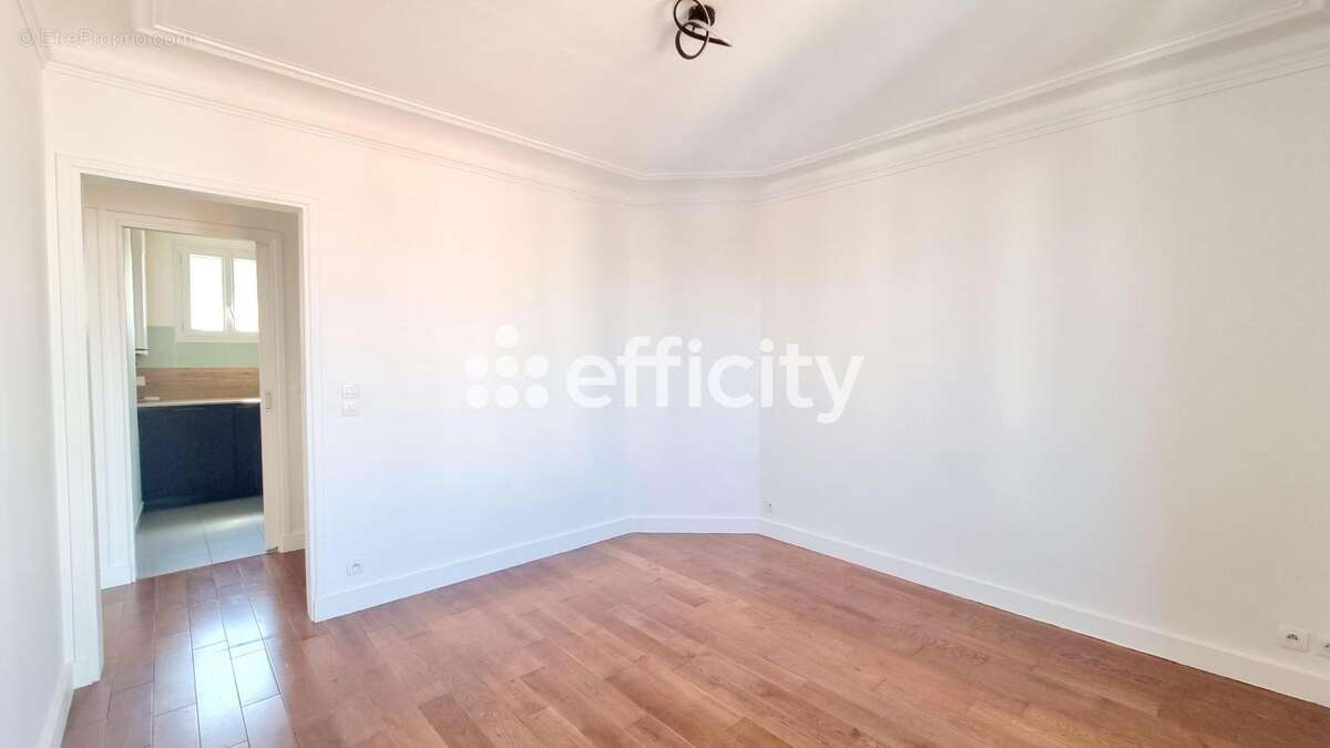 Appartement - photo 2