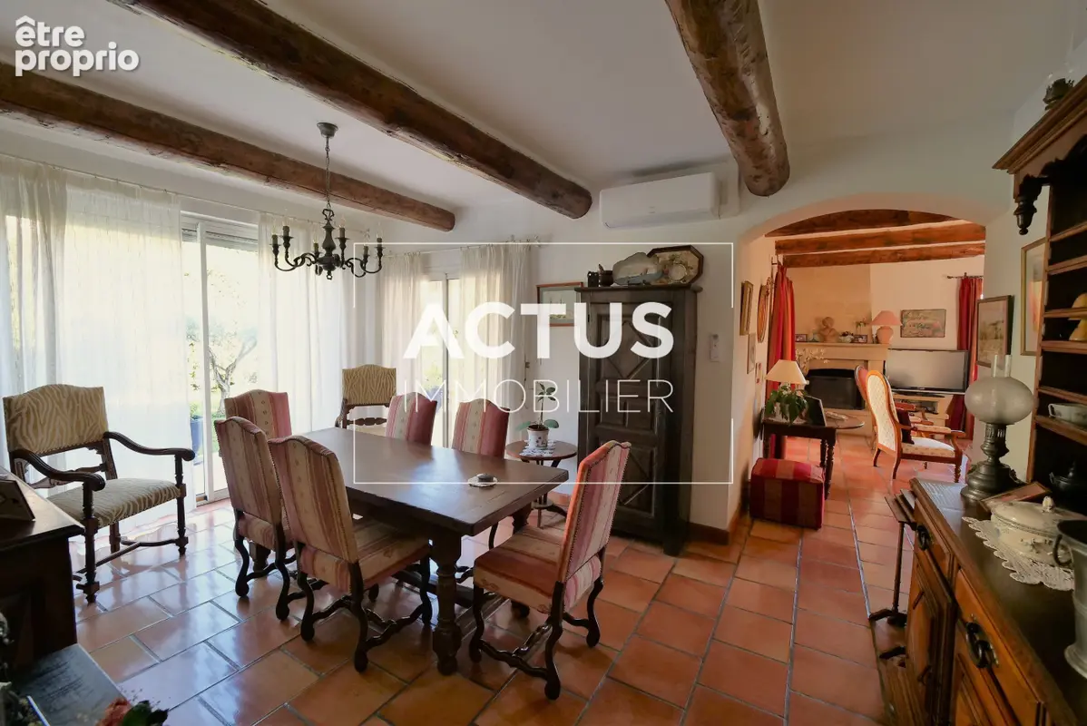 Maison 209 m² à Pelissanne  - photo 5