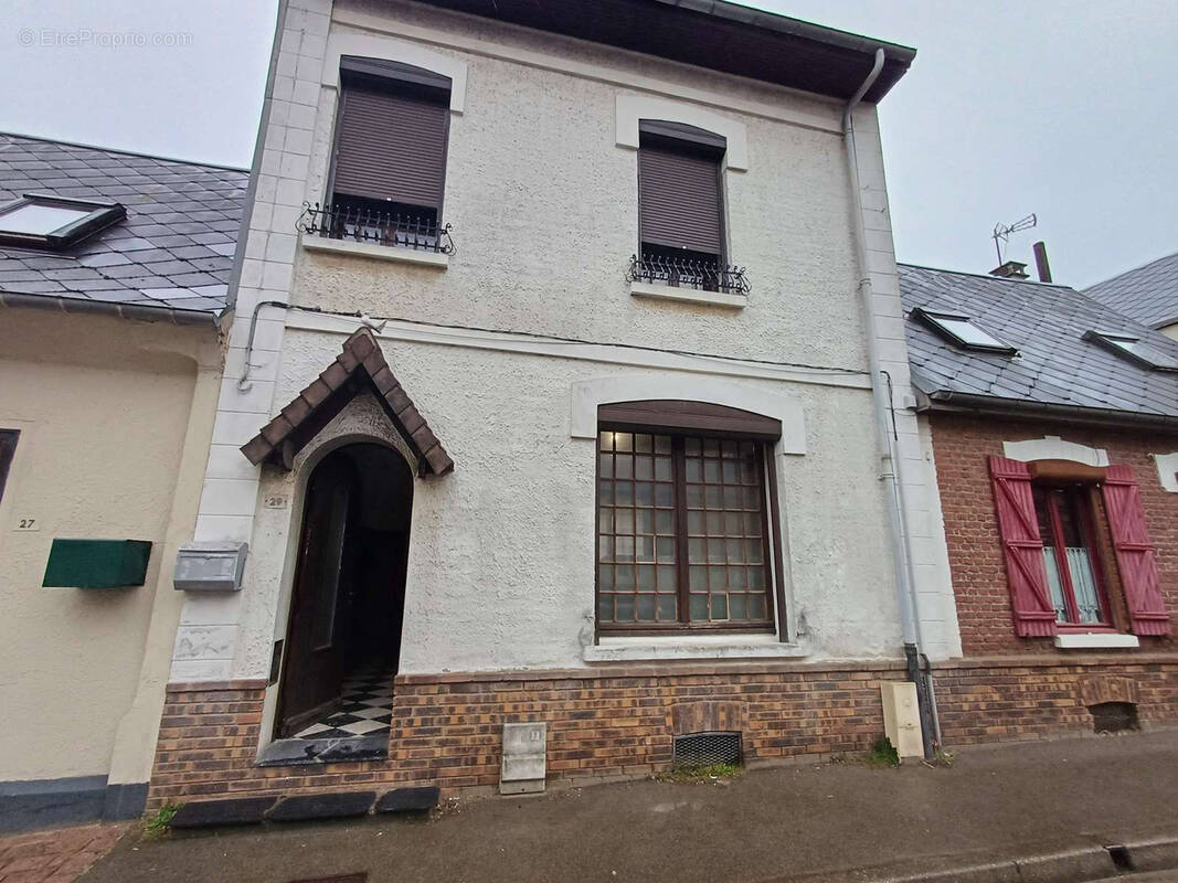 Maison à FRIVILLE-ESCARBOTIN