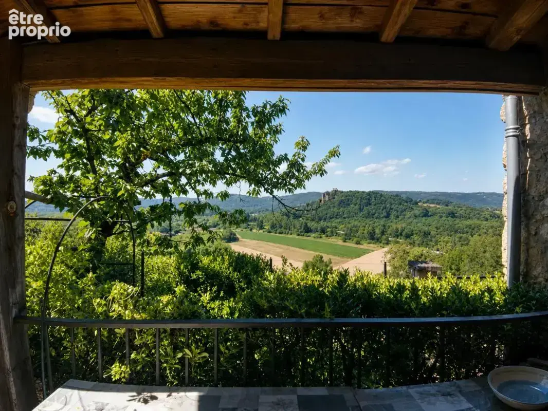 Maison périgourdine avec vue spectaculaire et grotte classée - photo 3