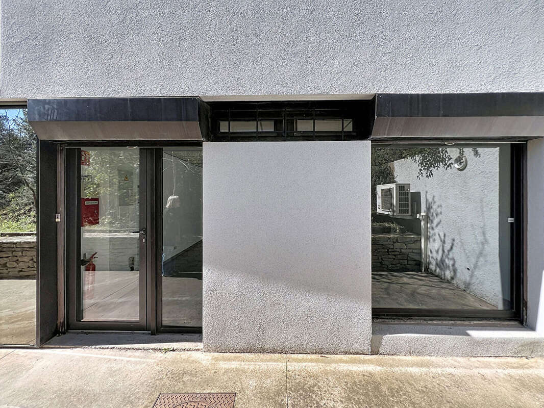 Commerce à AIX-EN-PROVENCE