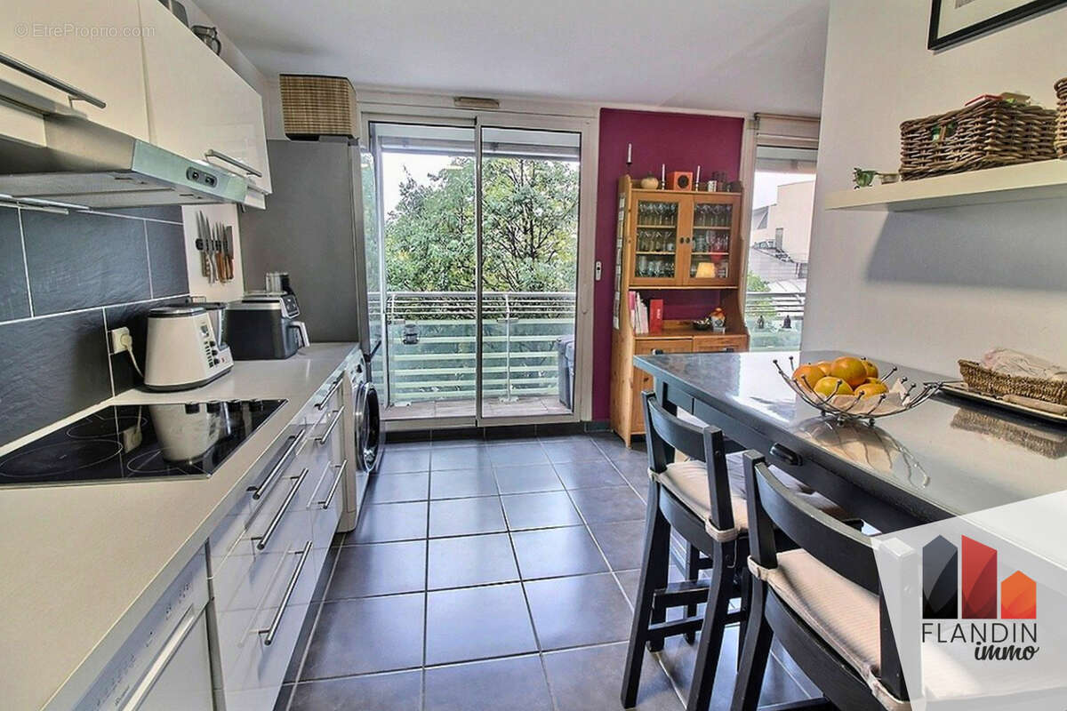 Appartement à LYON-7E