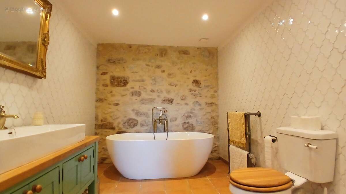 Maison à SAINT-CHINIAN