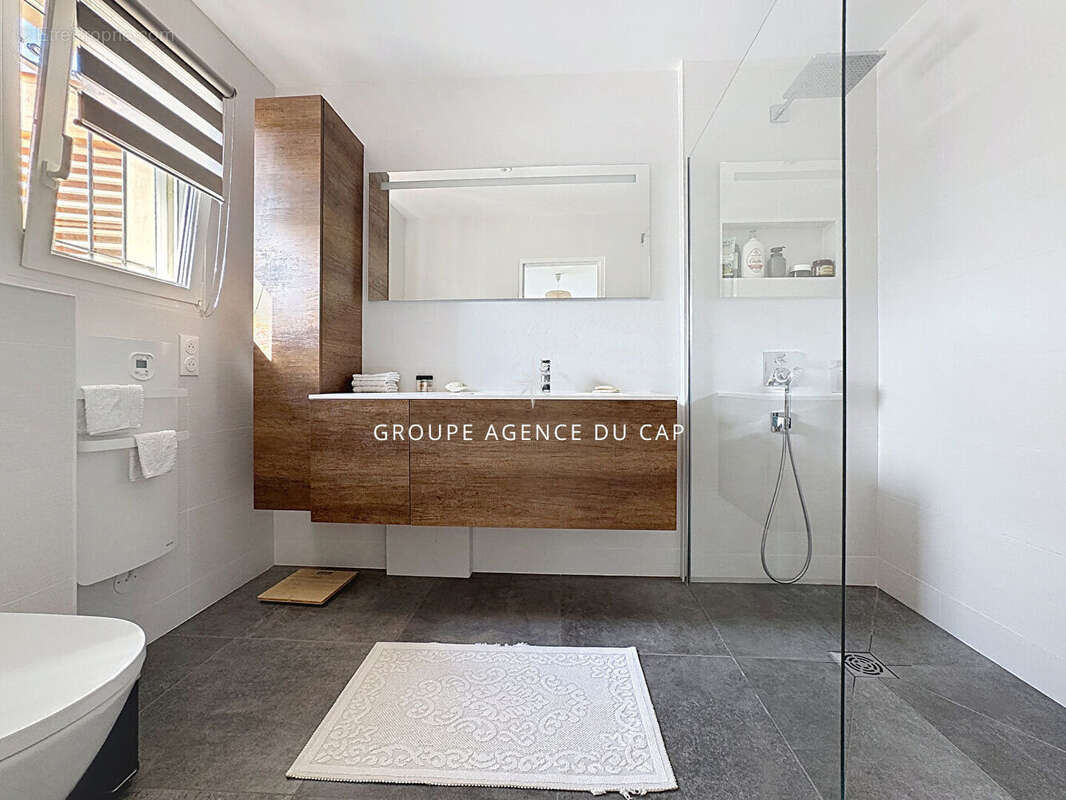 Maison à SAINT-RAPHAEL