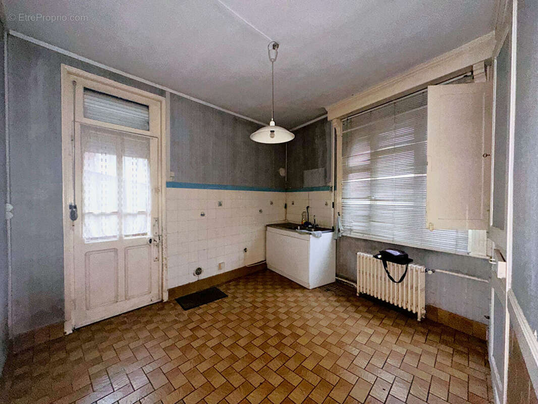 Maison à LE CATEAU-CAMBRESIS