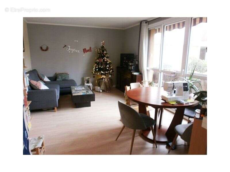 Appartement à LE PERREUX-SUR-MARNE