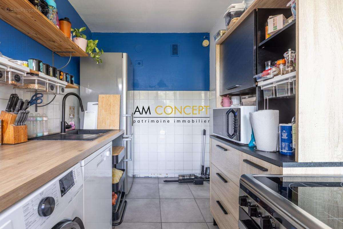 Bel Appartement T4 Lumineux - La Trinité - Les chênes verts - photo 13