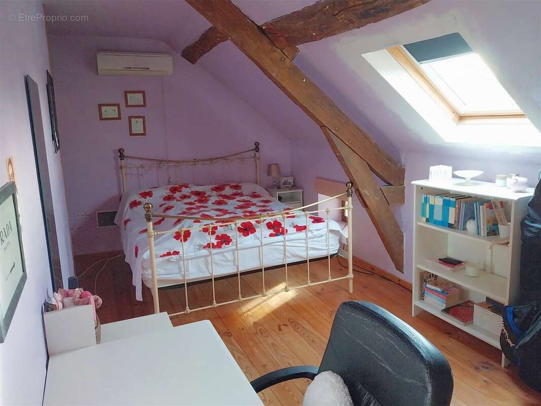 Maison à BRIGUEIL-LE-CHANTRE