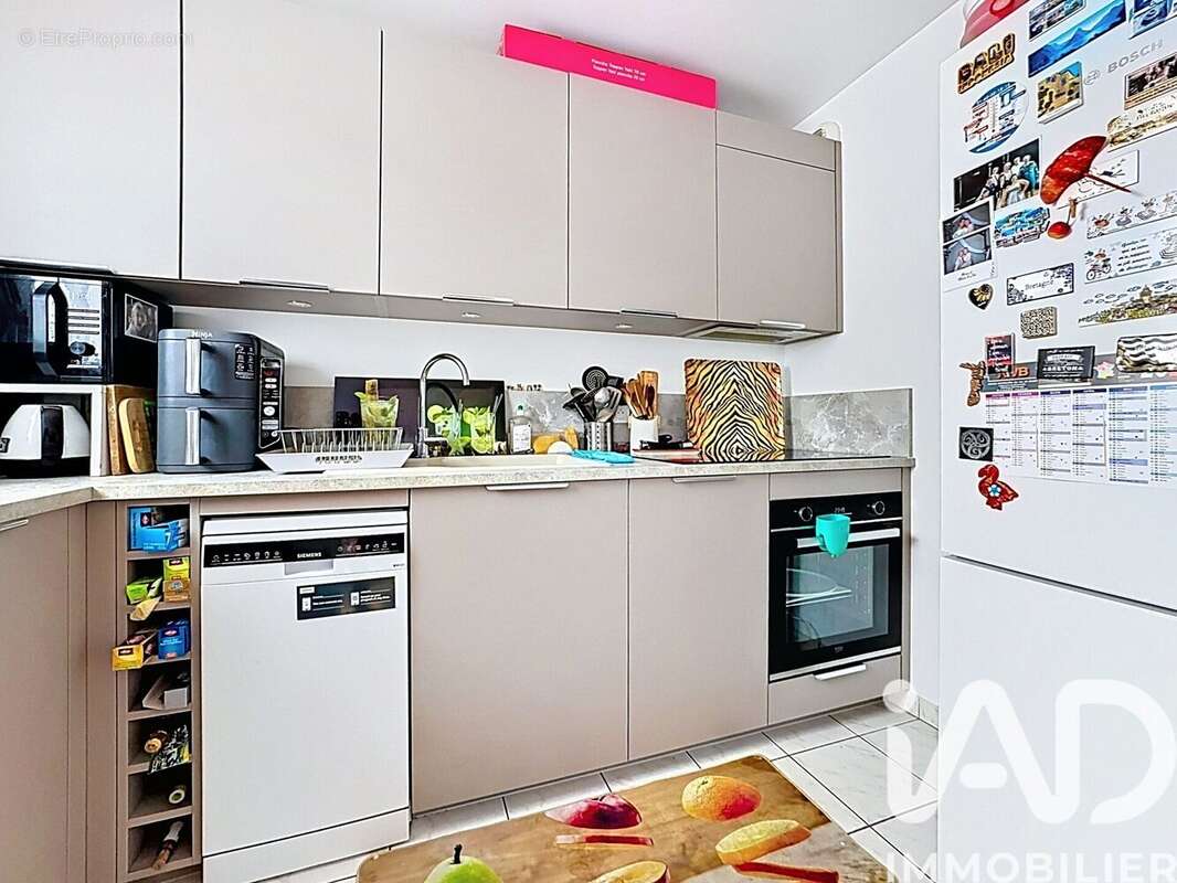 Photo 3 - Appartement à BUSSY-SAINT-GEORGES
