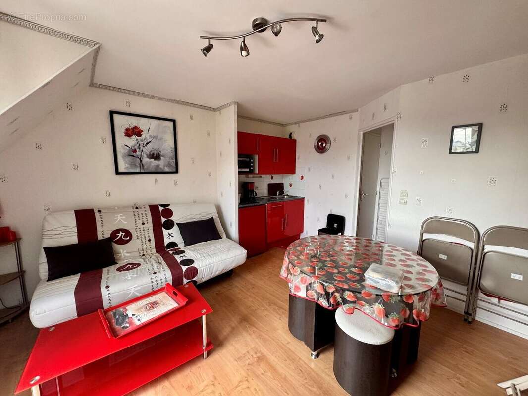 Appartement à OUISTREHAM