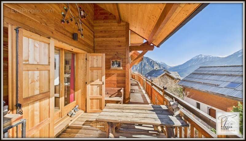 Maison à PUY-SAINT-PIERRE