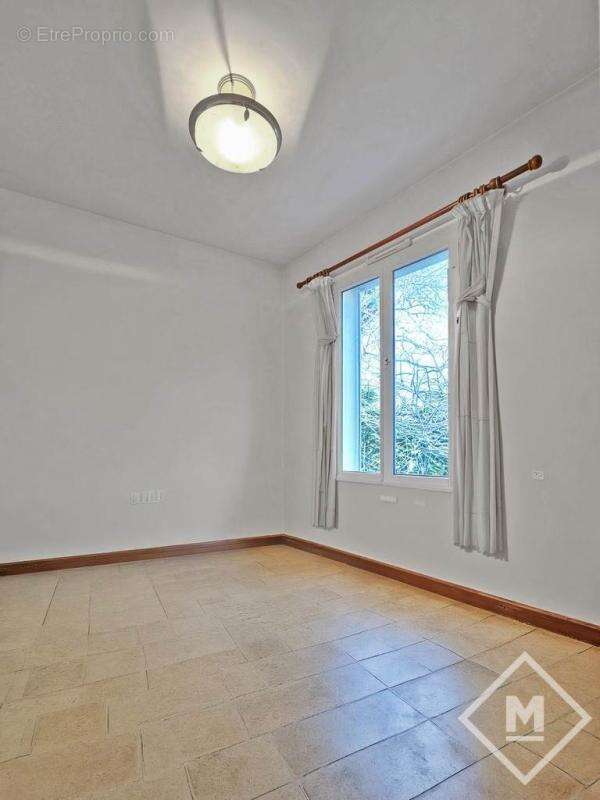 Maison à MARSEILLE-12E