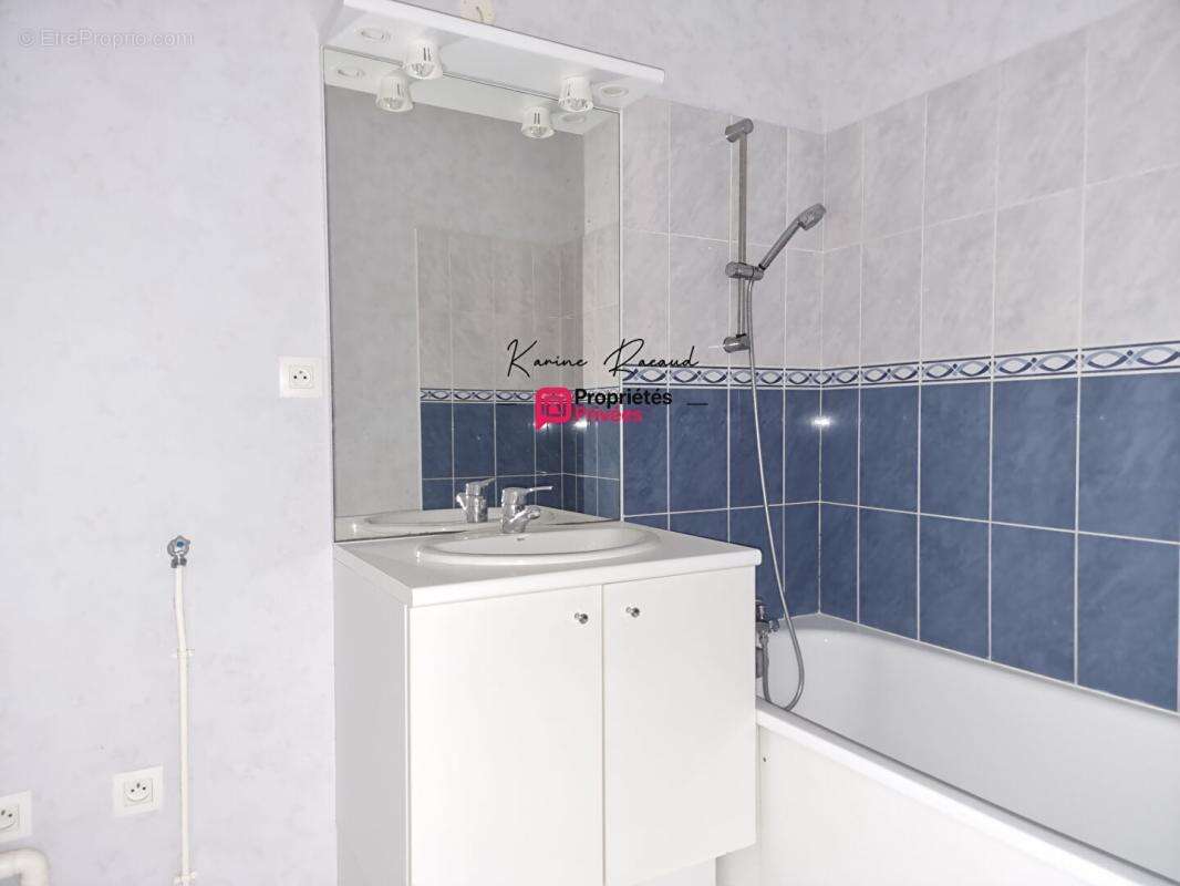 Appartement La Roche Sur Yon 3 pièce(s) 67.45 m2 - photo 9