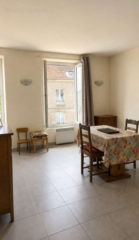 Appartement à VILLENEUVE-SAINT-GEORGES