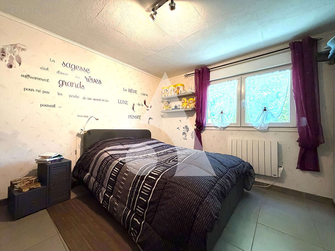 Demeure rare de prestige sur la commune d'Aingeray 5 pièces 145 m² - photo 6