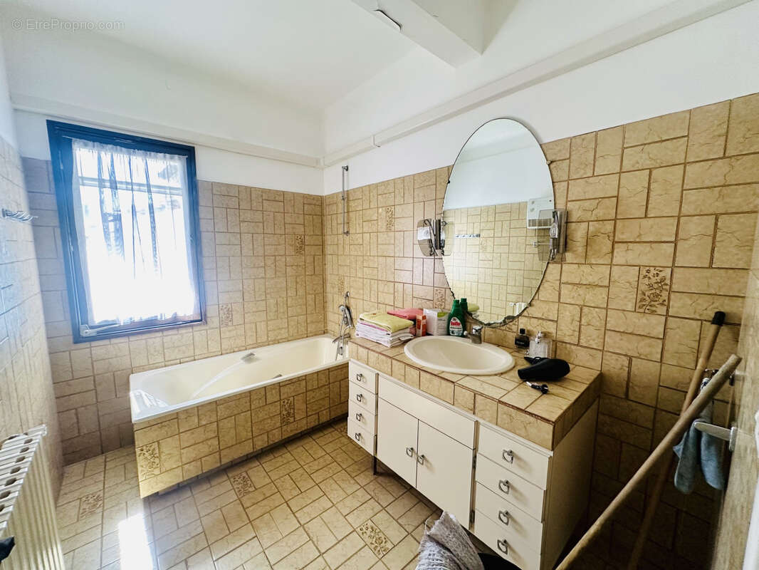 Maison à AIGUES-MORTES