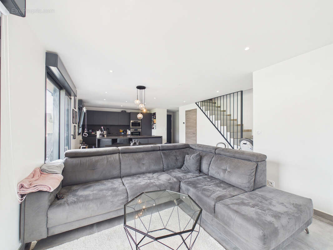 Appartement à LA MOTTE-SERVOLEX