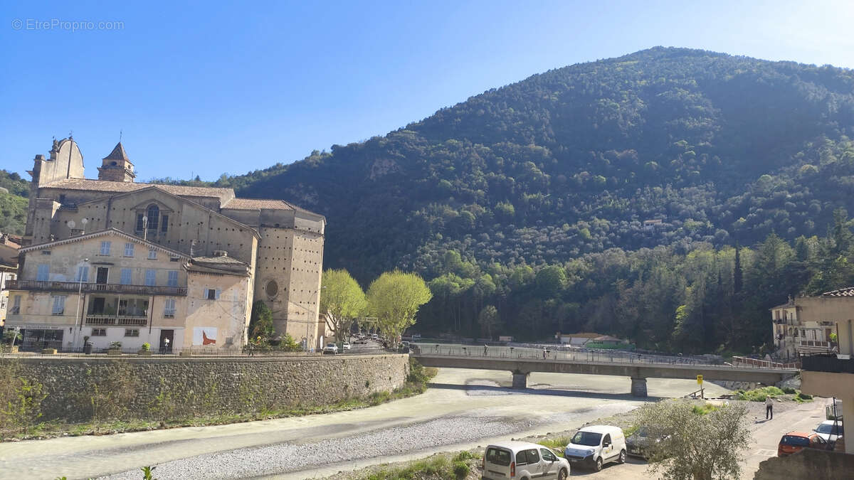 Appartement à BREIL-SUR-ROYA