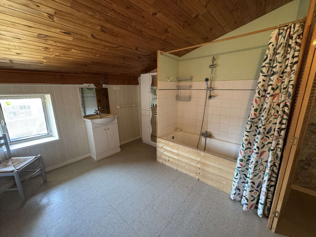 Maison 5 pièces - 133m2 - photo 10