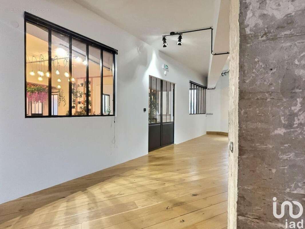 Photo 8 - Commerce à MULHOUSE