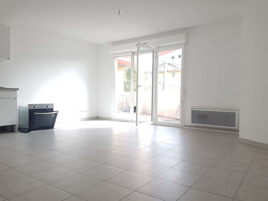 Appartement à MARSEILLE-10E
