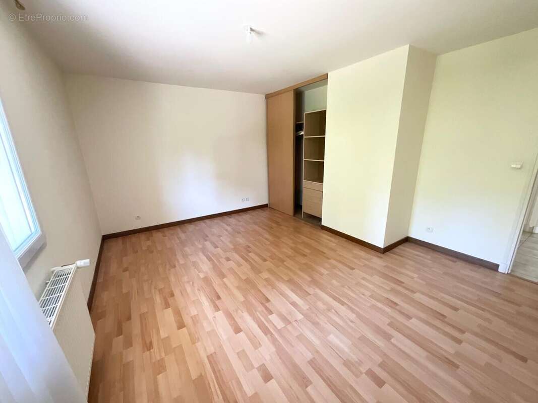 Photo 5 - Maison à MEHUN-SUR-YEVRE