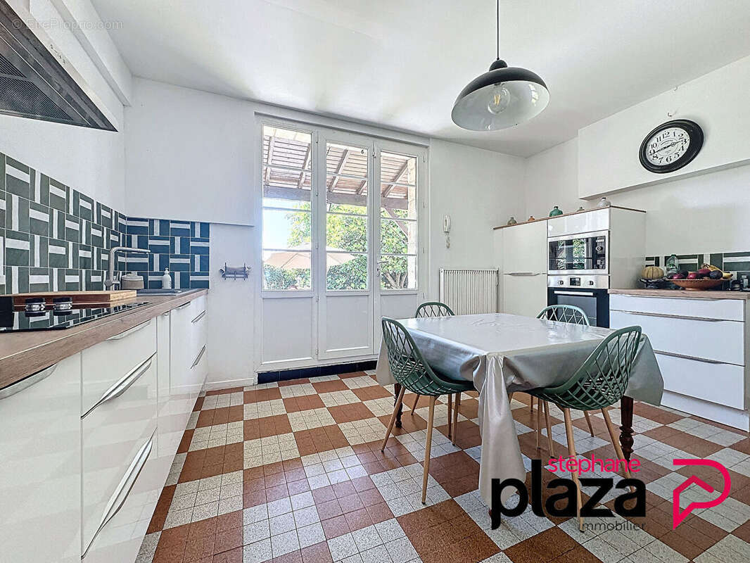 Maison à SAINT-SULPICE-DE-ROYAN