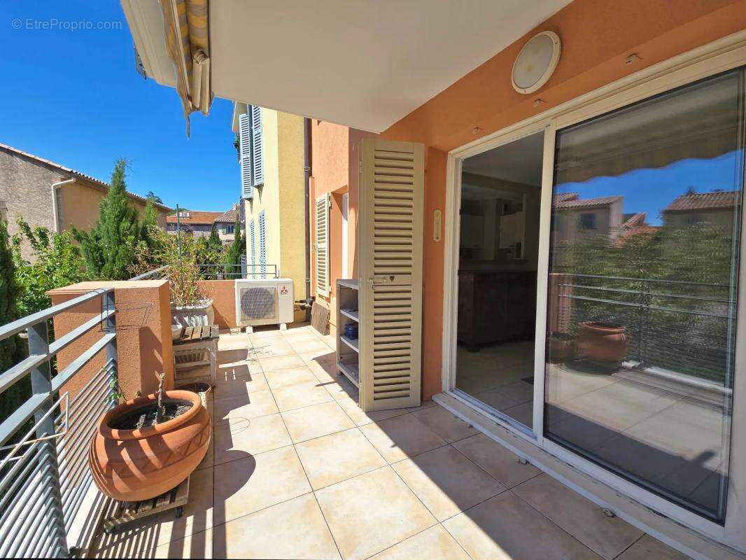 Appartement à FREJUS