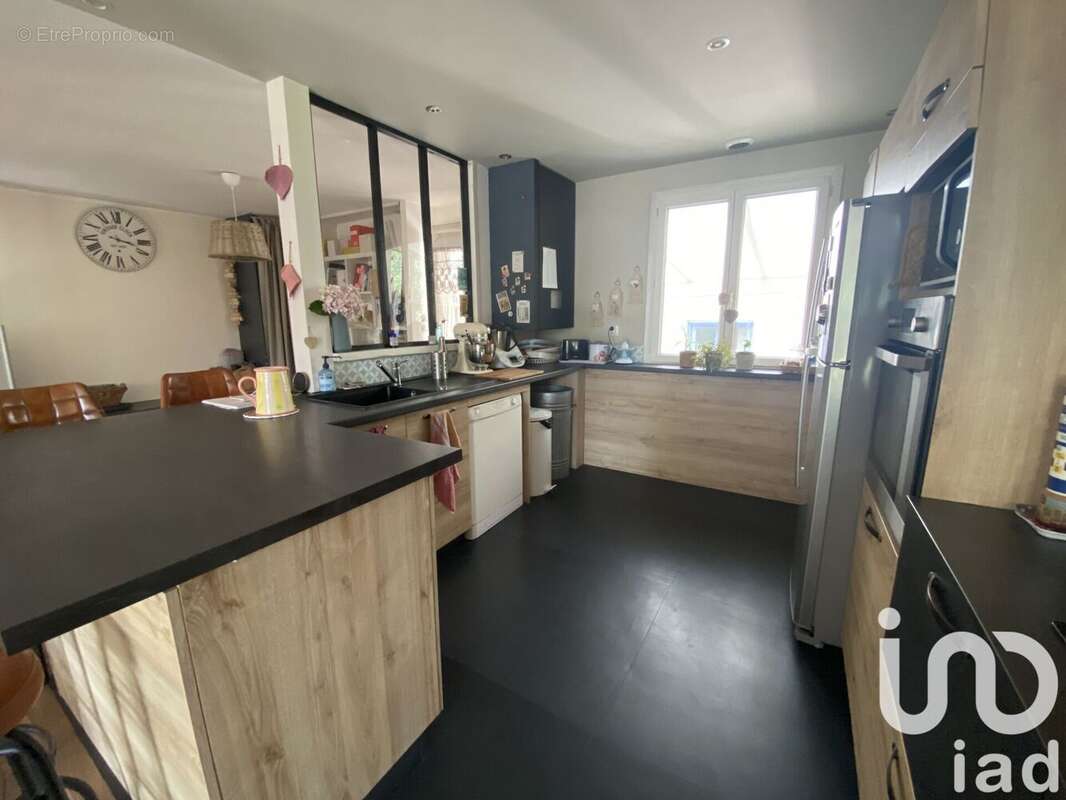 Photo 9 - Maison à VAYRES