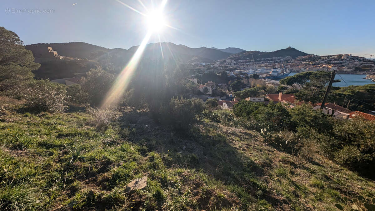 Terrain à PORT-VENDRES