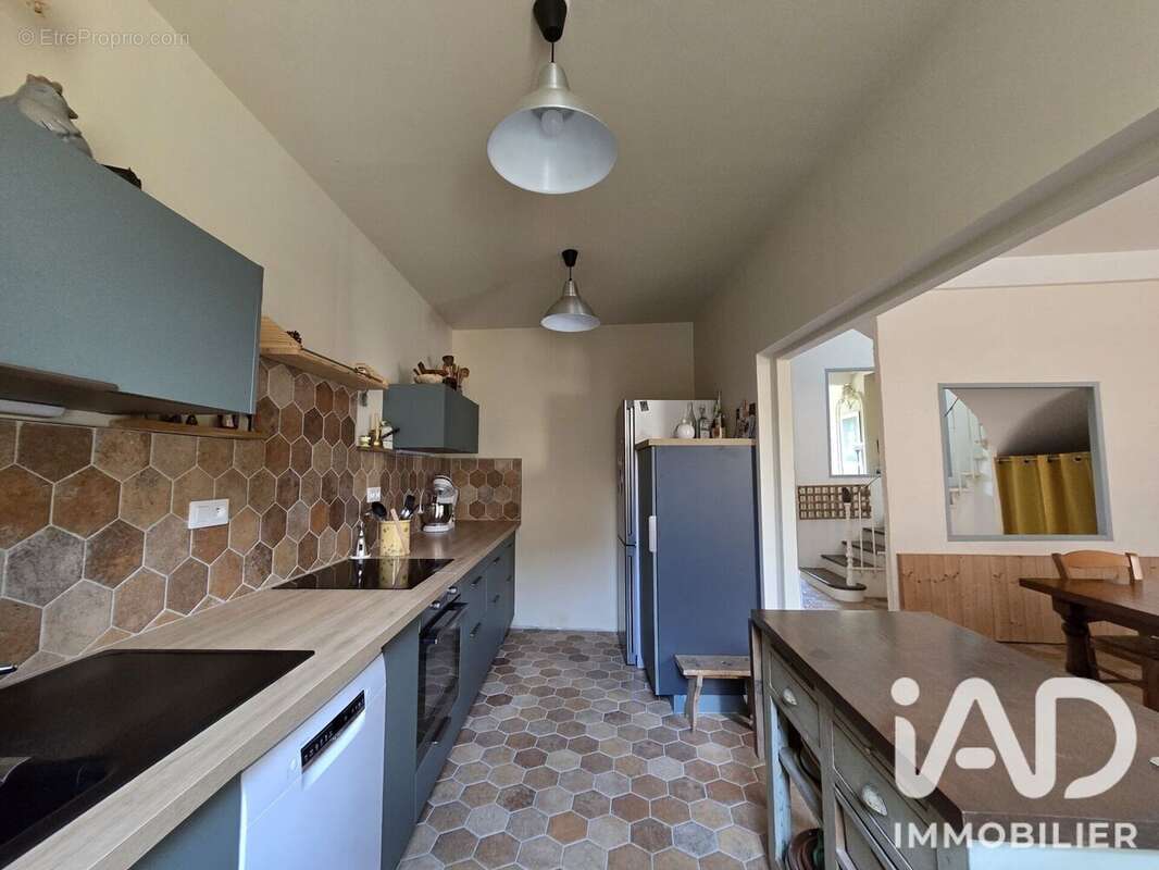 Maison 198 m² à Saint-Jean-De-Barrou  - photo 5