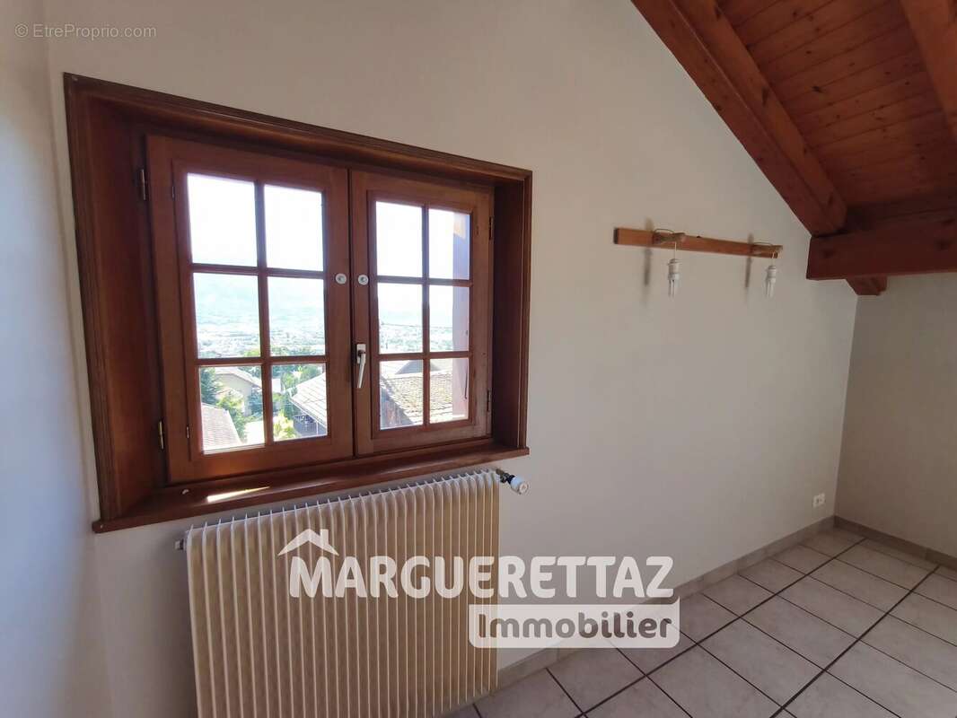Maison à BONNEVILLE