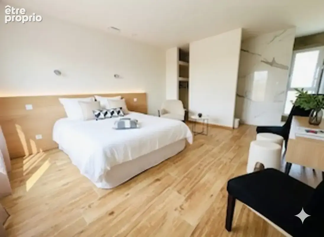 Maison 185 m² à Le Grau-Du-Roi  - photo 8