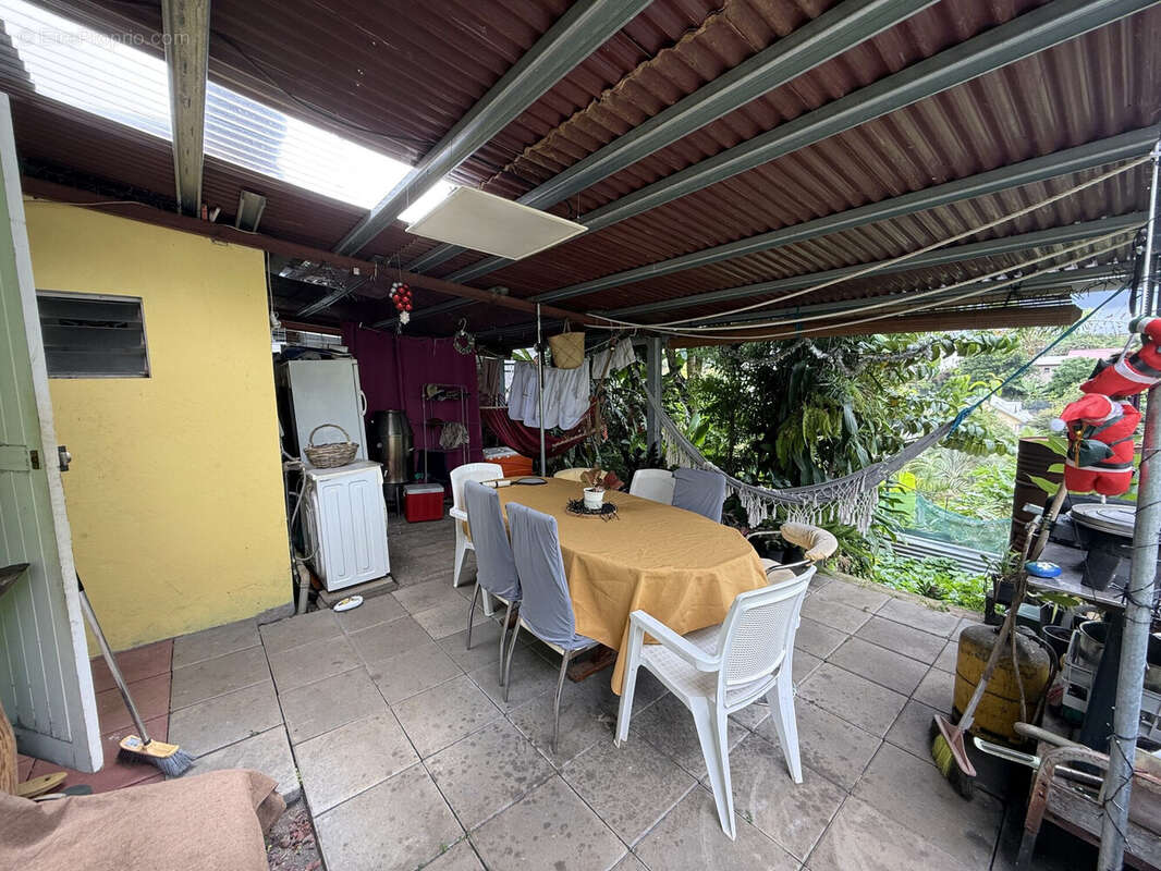 Maison à ENTRE-DEUX