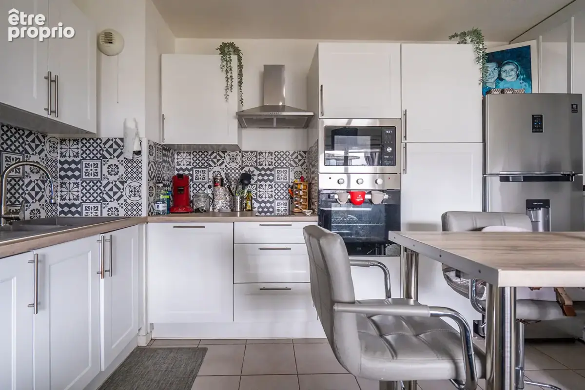Villenave d'Ornon - Appartement T3 de 58m² avec balcon et parking - photo 5